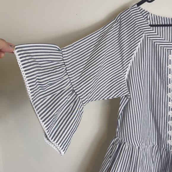 NWOT Cottagecore Popover Blouse Embroidered Panel Lace Women's Oversized M - Picture 2 of 11